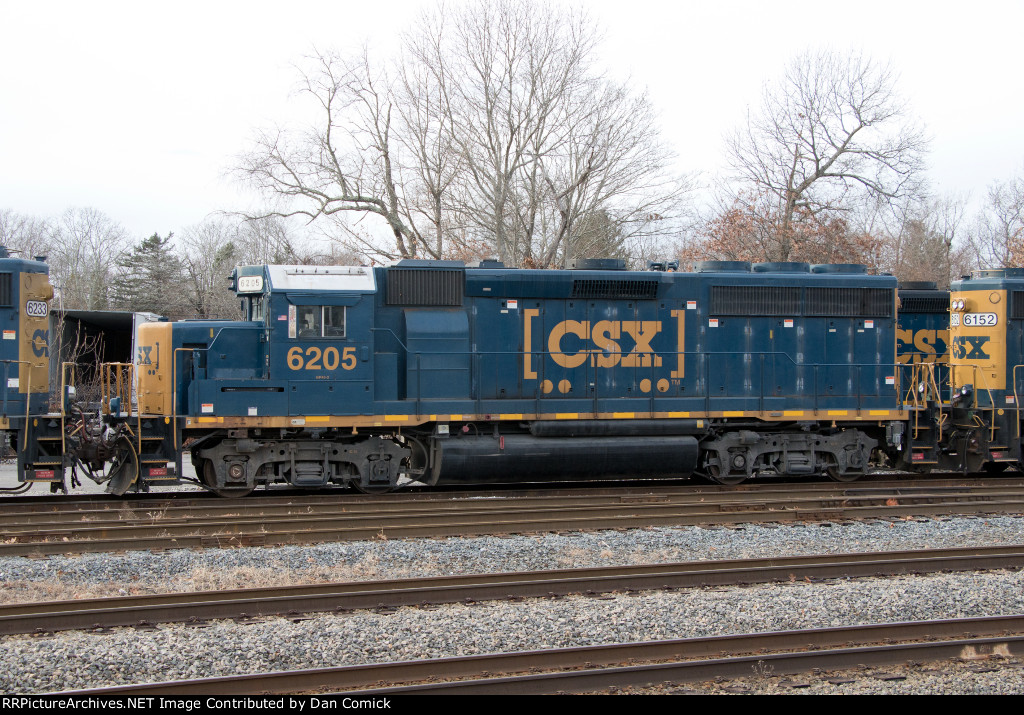 CSXT 6205